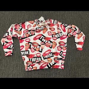 NWT New Elevenparis Miley Twerk Lips Sweatshirt Large